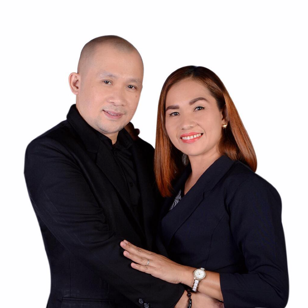 Irene And Ricardo De La Gente Jr.
